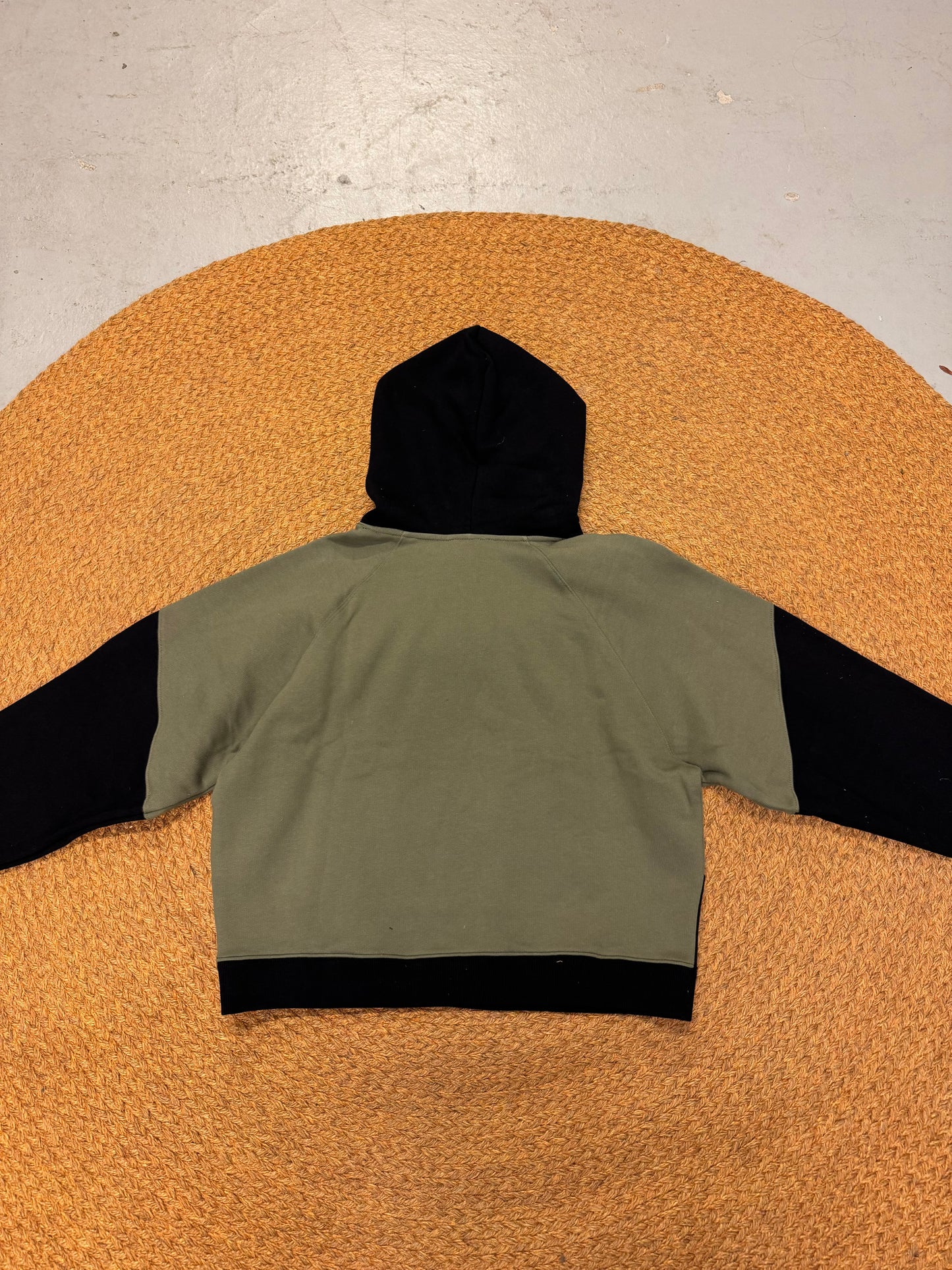 Split Hoodie - Black/Green