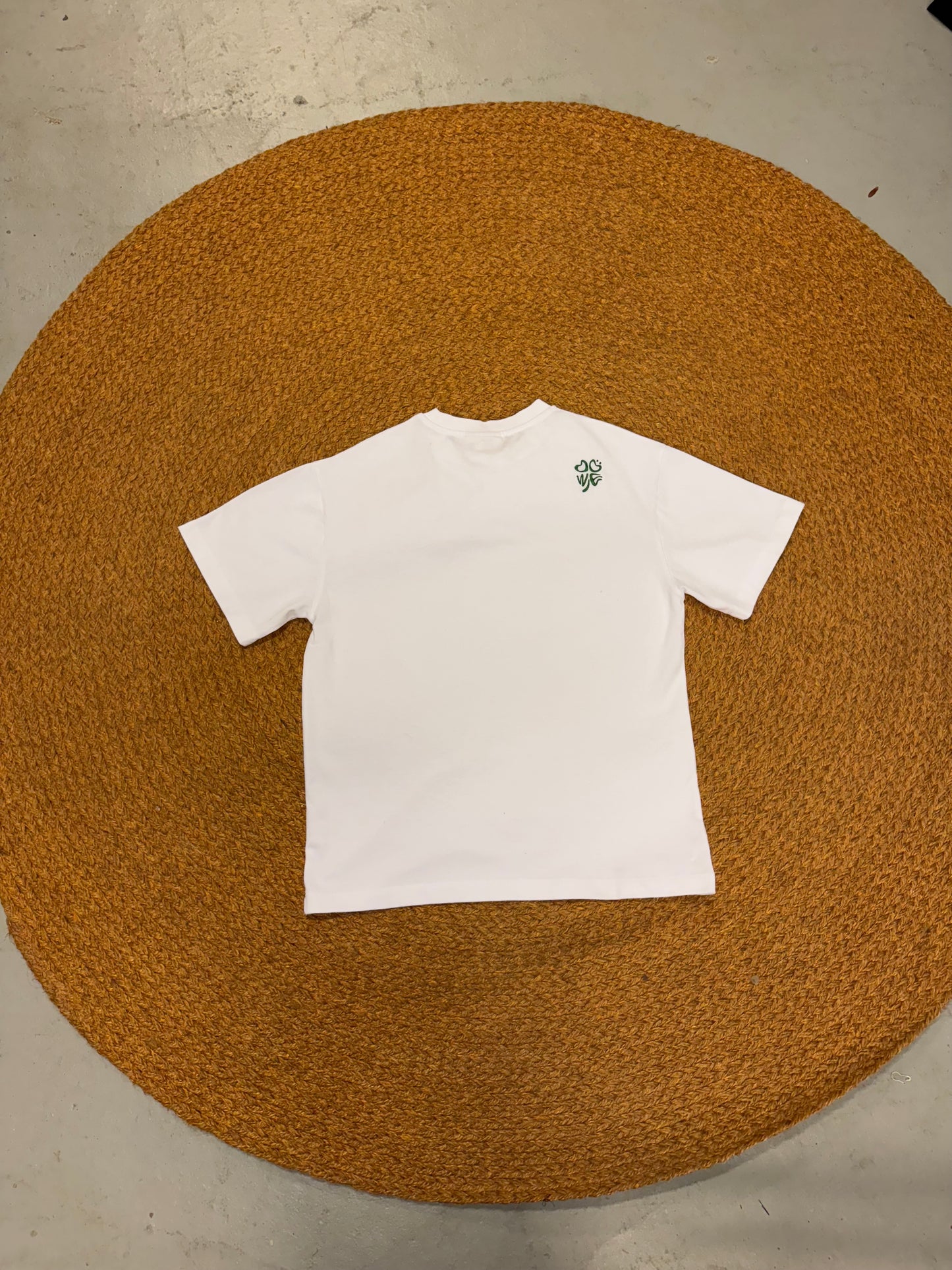 Simple T-shirt - White